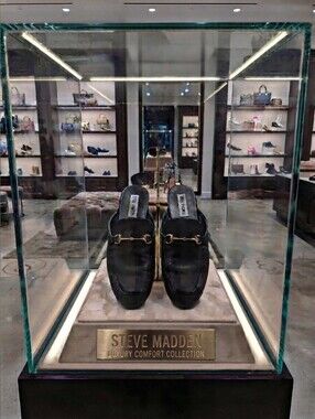 Steve Madden Women's Black Leather Horsebit Loafers